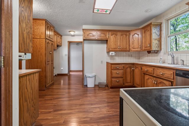537 W Talmage Street, Springfield, MO 65803