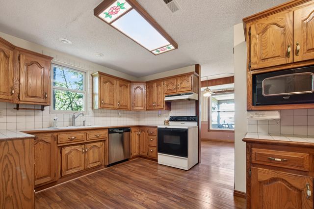 537 W Talmage Street, Springfield, MO 65803