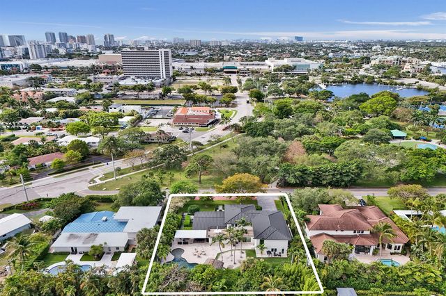 2421 NE 12th Street, Fort Lauderdale, FL 33304