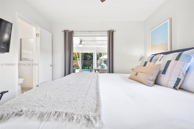 201 NE 16th Ct, Fort Lauderdale, FL 33305