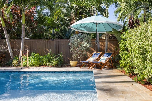 201 NE 16th Ct, Fort Lauderdale, FL 33305