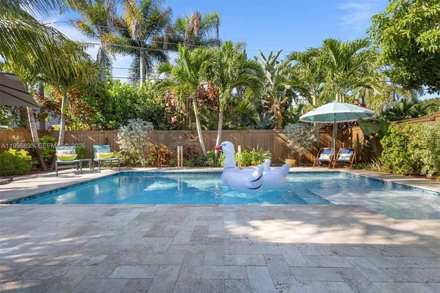 201 NE 16th Ct, Fort Lauderdale, FL 33305