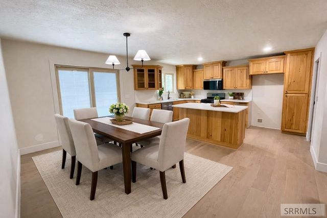 2725 Glenwood Drive, Idaho Falls, ID 83404