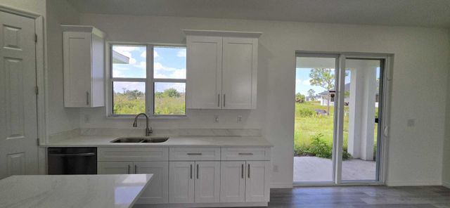 370 CHALET Avenue S, Lehigh Acres, FL 33974