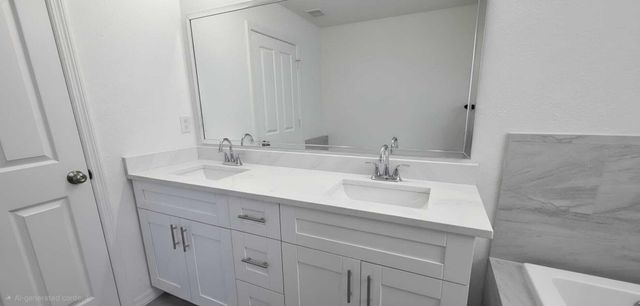 370 CHALET Avenue S, Lehigh Acres, FL 33974