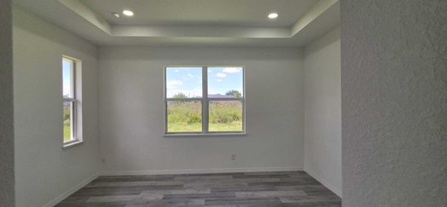 370 CHALET Avenue S, Lehigh Acres, FL 33974