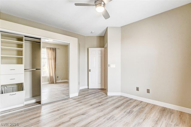 8729 Red Brook Drive 204, Las Vegas, NV 89128