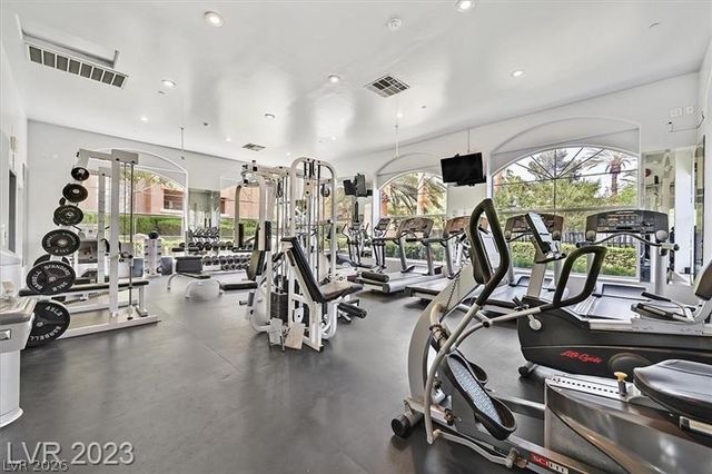 8729 Red Brook Drive 204, Las Vegas, NV 89128