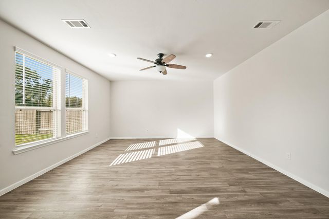 312 Lippizan Drive, Alvin, TX 77511