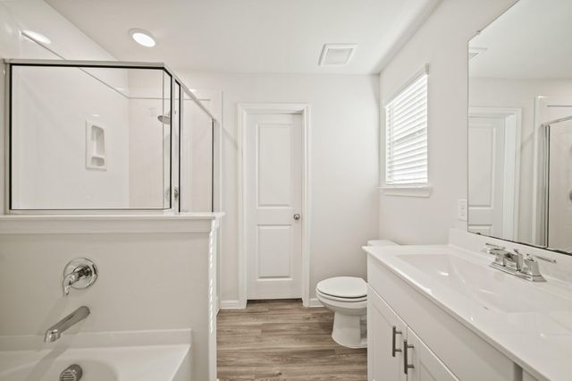 312 Lippizan Drive, Alvin, TX 77511