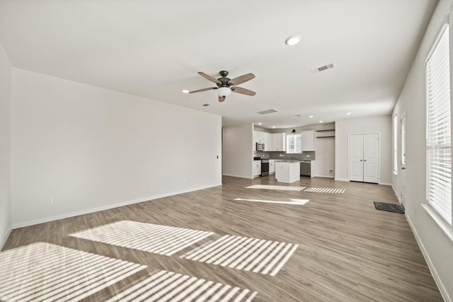 312 Lippizan Drive, Alvin, TX 77511