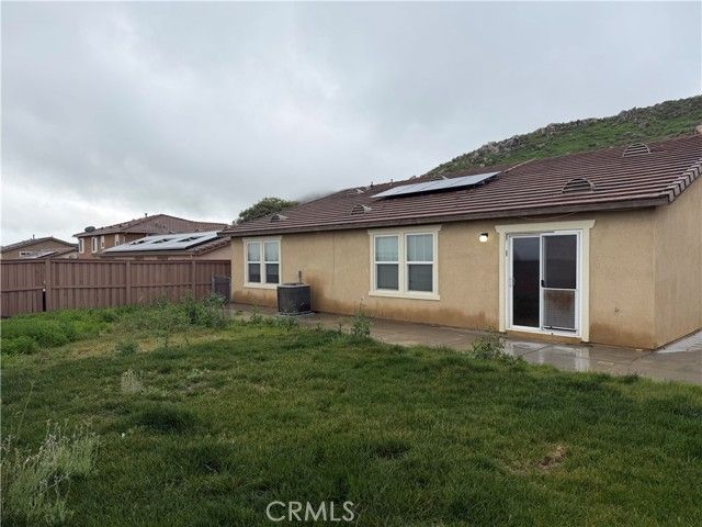 921 Yukon, San Jacinto, CA 92582