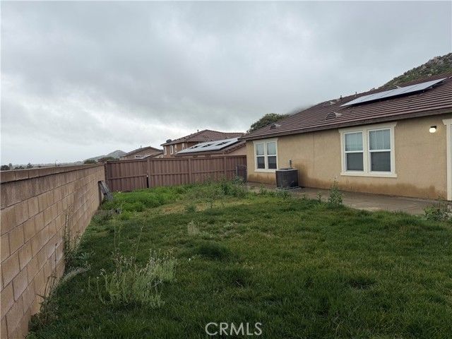 921 Yukon, San Jacinto, CA 92582