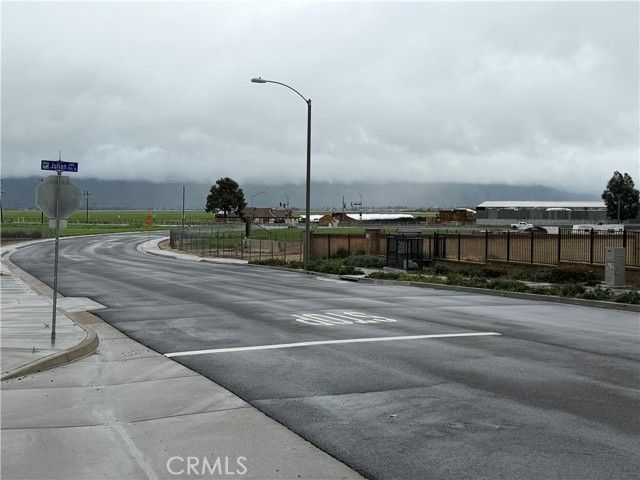 921 Yukon, San Jacinto, CA 92582