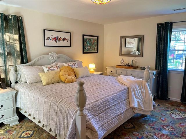 1109 Five Forks RD, Virginia Beach, VA 23455