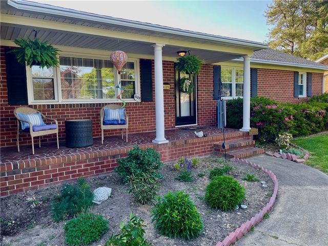 1109 Five Forks RD, Virginia Beach, VA 23455