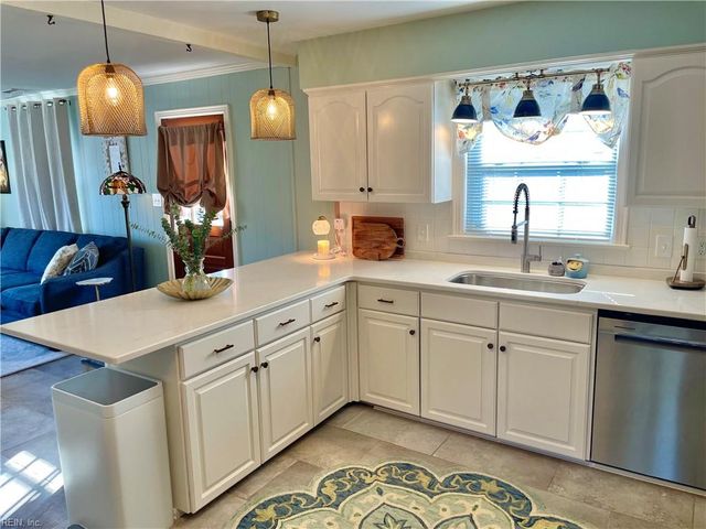 1109 Five Forks RD, Virginia Beach, VA 23455