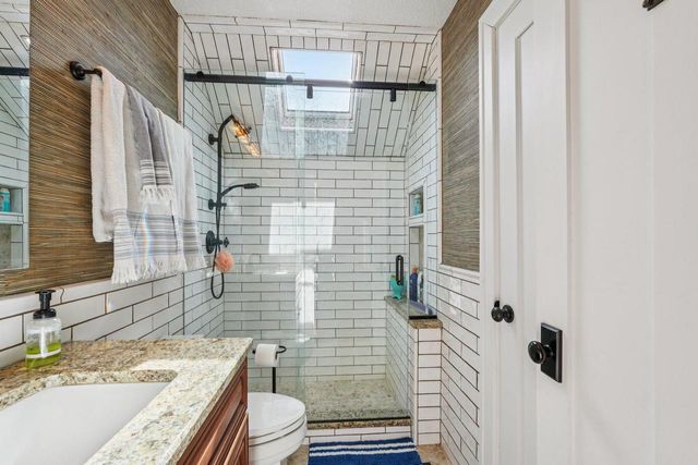 N1577 Shore Haven DRIVE, Fontana, WI 53125