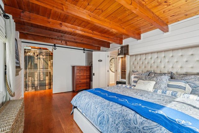 N1577 Shore Haven DRIVE, Fontana, WI 53125