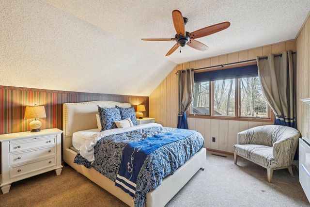 N1577 Shore Haven DRIVE, Fontana, WI 53125