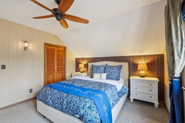 N1577 Shore Haven DRIVE, Fontana, WI 53125