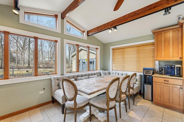 N1577 Shore Haven DRIVE, Fontana, WI 53125