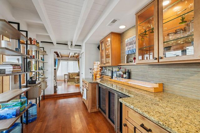 N1577 Shore Haven DRIVE, Fontana, WI 53125