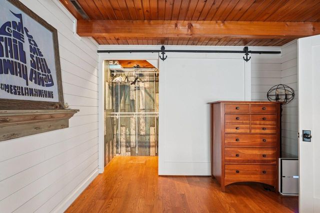 N1577 Shore Haven DRIVE, Fontana, WI 53125