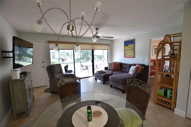 4610 RINGWOOD MEADOW 17, Sarasota, FL 34235
