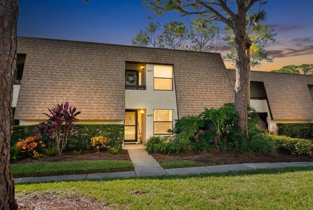 4610 RINGWOOD MEADOW 17, Sarasota, FL 34235