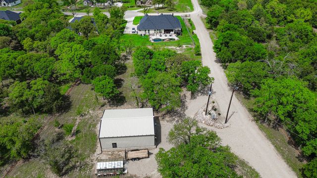 1007 Glenoaks Drive, Weatherford, TX 76088