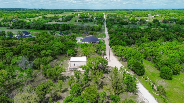 1007 Glenoaks Drive, Weatherford, TX 76088