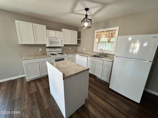 6522 Olokee Street, Panama City, FL 32404