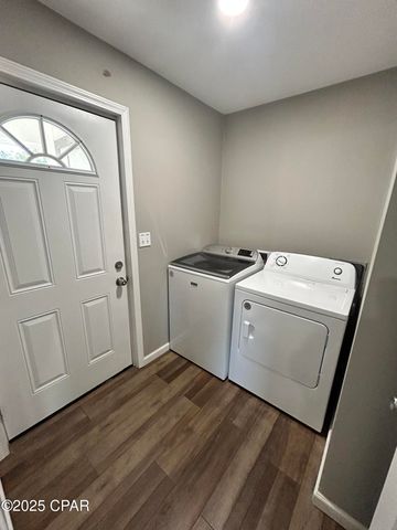 6522 Olokee Street, Panama City, FL 32404