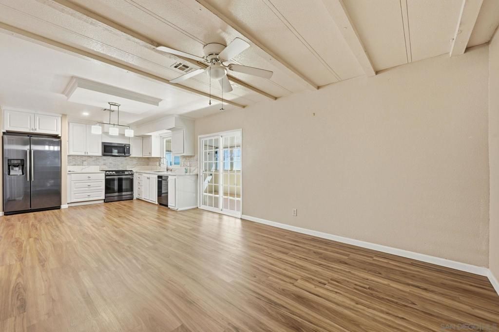 Image 10 of property listing at 3535 Linda Vista SPC 193, San Marcos, CA 92078