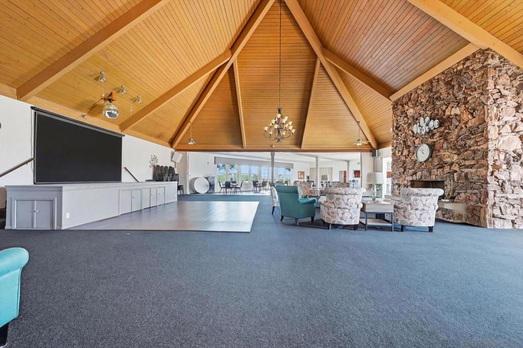 Image 28 of property listing at 3535 Linda Vista SPC 193, San Marcos, CA 92078