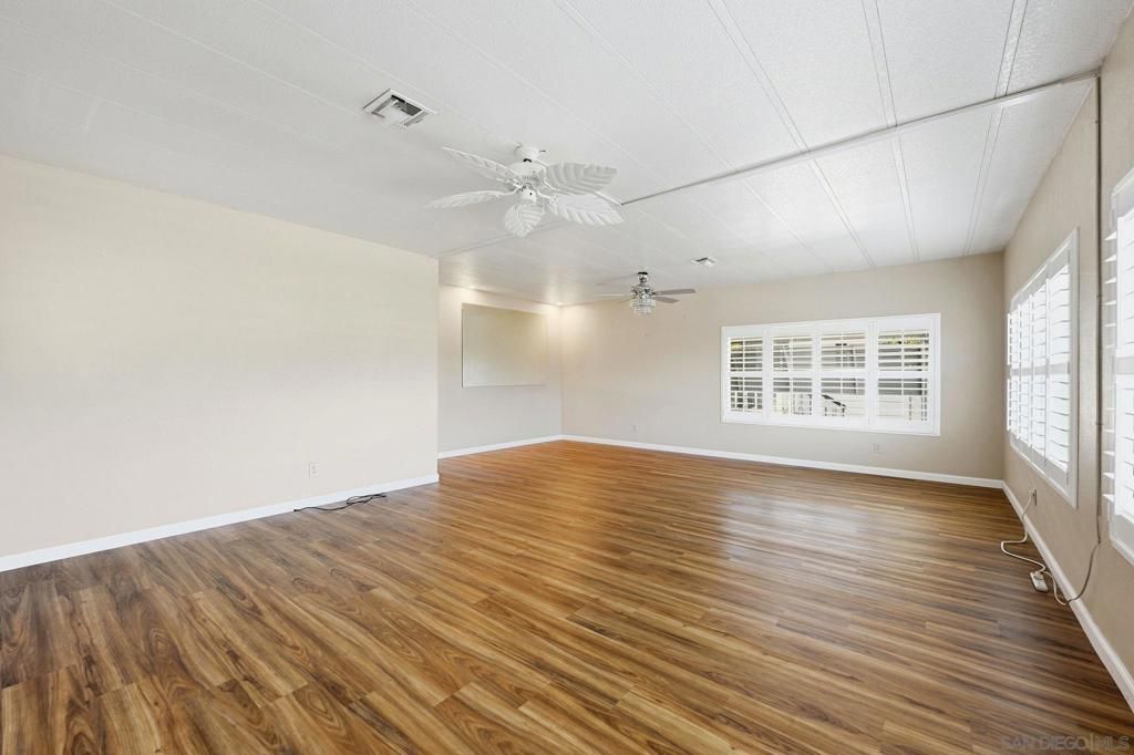 Image 5 of property listing at 3535 Linda Vista SPC 193, San Marcos, CA 92078