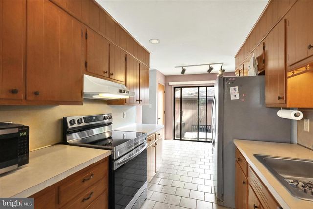 21 JEFFERSON PL, Bernville, PA 19506