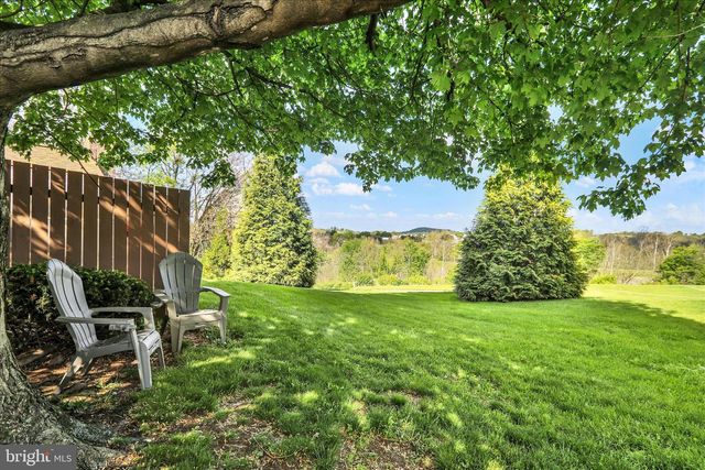 21 JEFFERSON PL, Bernville, PA 19506