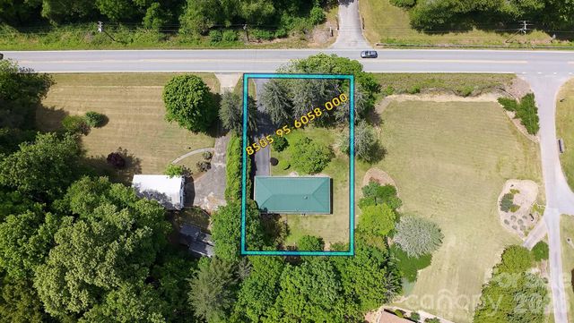 979 Greenville Highway, Brevard, NC 28712