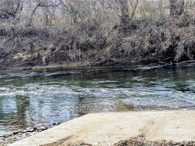 979 Greenville Highway, Brevard, NC 28712