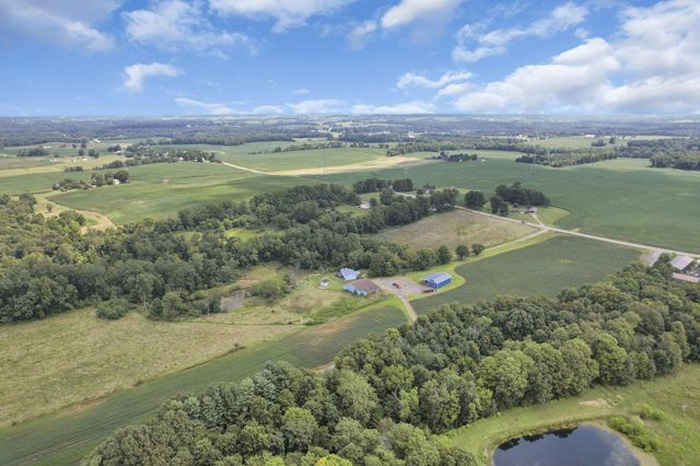 4065 Logan-Thornville Road NE, Rushville, OH 43150