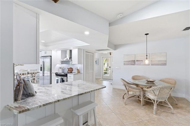 5218 Stratford CT, Cape Coral, FL 33904