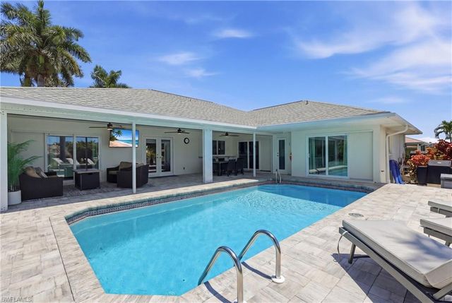 5218 Stratford CT, Cape Coral, FL 33904