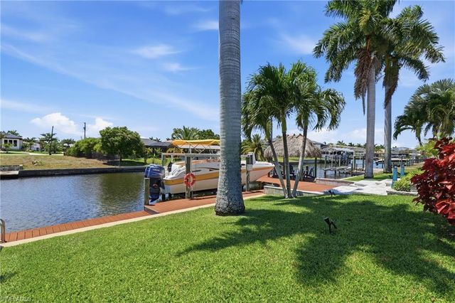 5218 Stratford CT, Cape Coral, FL 33904