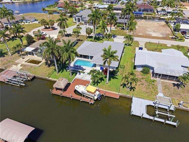 5218 Stratford CT, Cape Coral, FL 33904