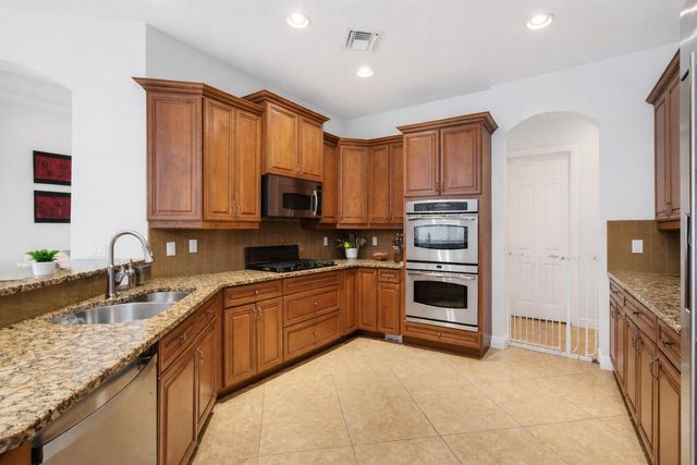 16194 Rosecroft Terrace, Delray Beach, FL 33446