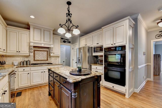 1200 Lake Washington Circle, Lawrenceville, GA 30043