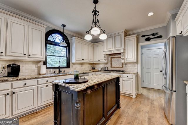 1200 Lake Washington Circle, Lawrenceville, GA 30043