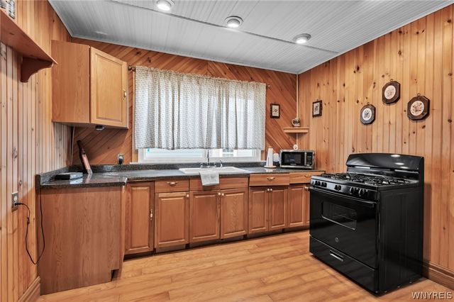 145 Highgate Avenue, Buffalo, NY 14214